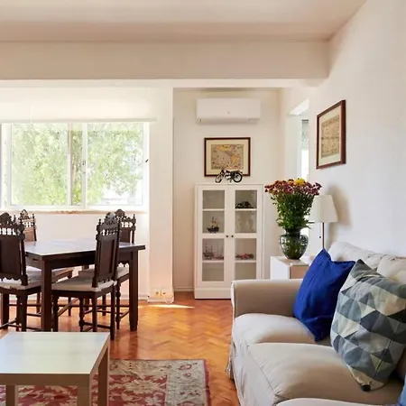 Sofimar Airport Apartment *