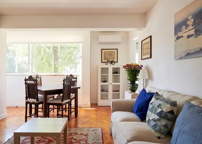 Sofimar Airport Апартаменти *