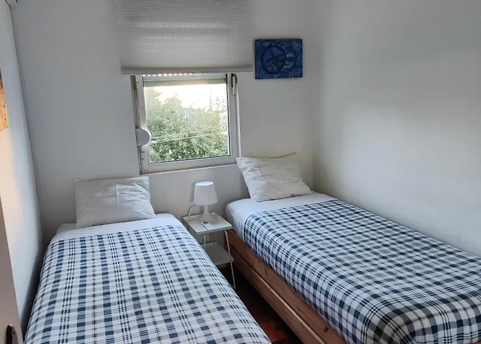 Sofimar Airport شقة *