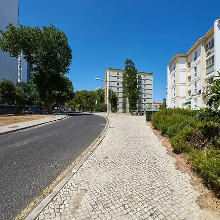 Appartement Sofimar Airport Lissabon