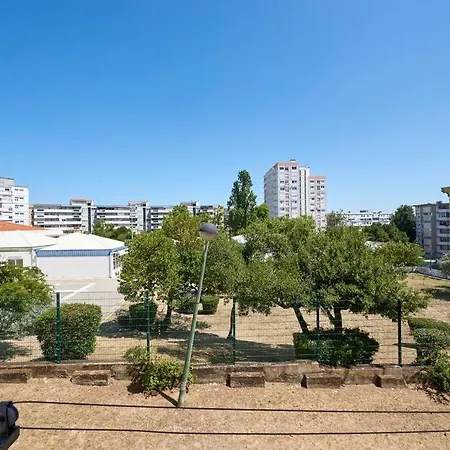 Appartement Sofimar Airport *